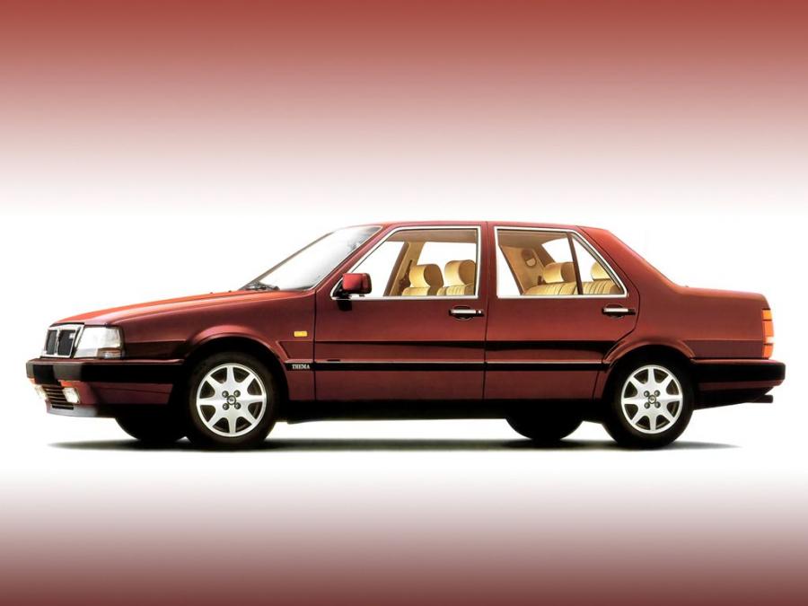  Lancia Thema 1984 года  (фото 22 из 26)